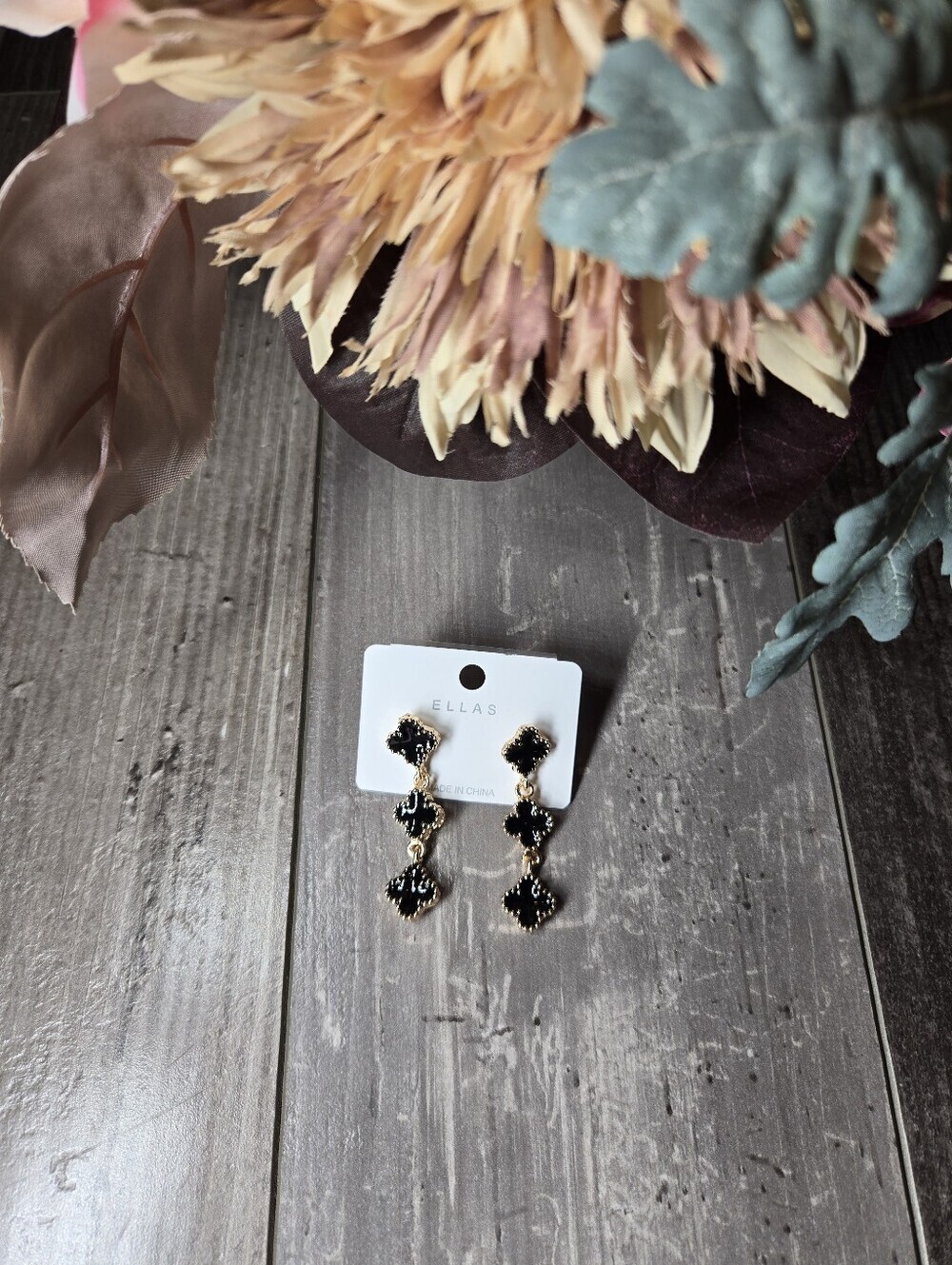 NWT ELLAS Black and Gold Clover Drop Earrings - Picture 6 of 16